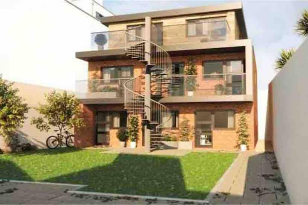 Bournemouth Nr Town Beach Train Coach Shops Lovely Entire Apartment Allows Quiet Good Dogs Exteriör bild