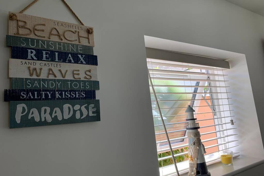 Bournemouth Nr Town Beach Train Coach Shops Lovely Entire Apartment Allows Quiet Good Dogs Exteriör bild