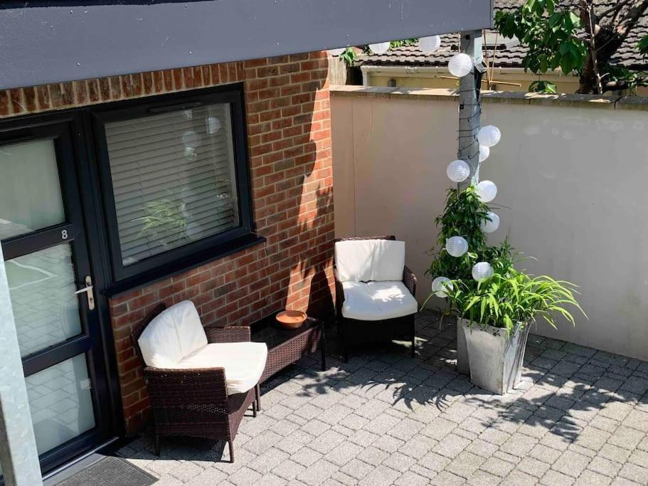 Bournemouth Nr Town Beach Train Coach Shops Lovely Entire Apartment Allows Quiet Good Dogs Exteriör bild